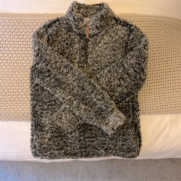 Cozy Weatherproof Vintage Sherpa sweater - Picture 1 of 4